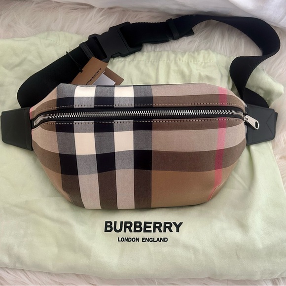 NWT Burberry Sony Check Belt Bag - Picture 1 of 8